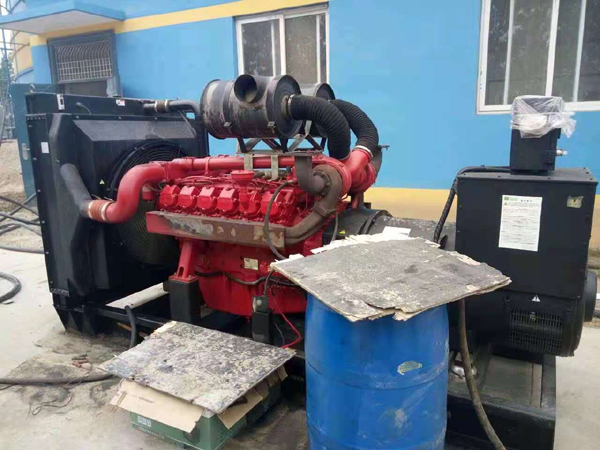 蓝山关于柴油发电机组水箱污垢的产生与清理