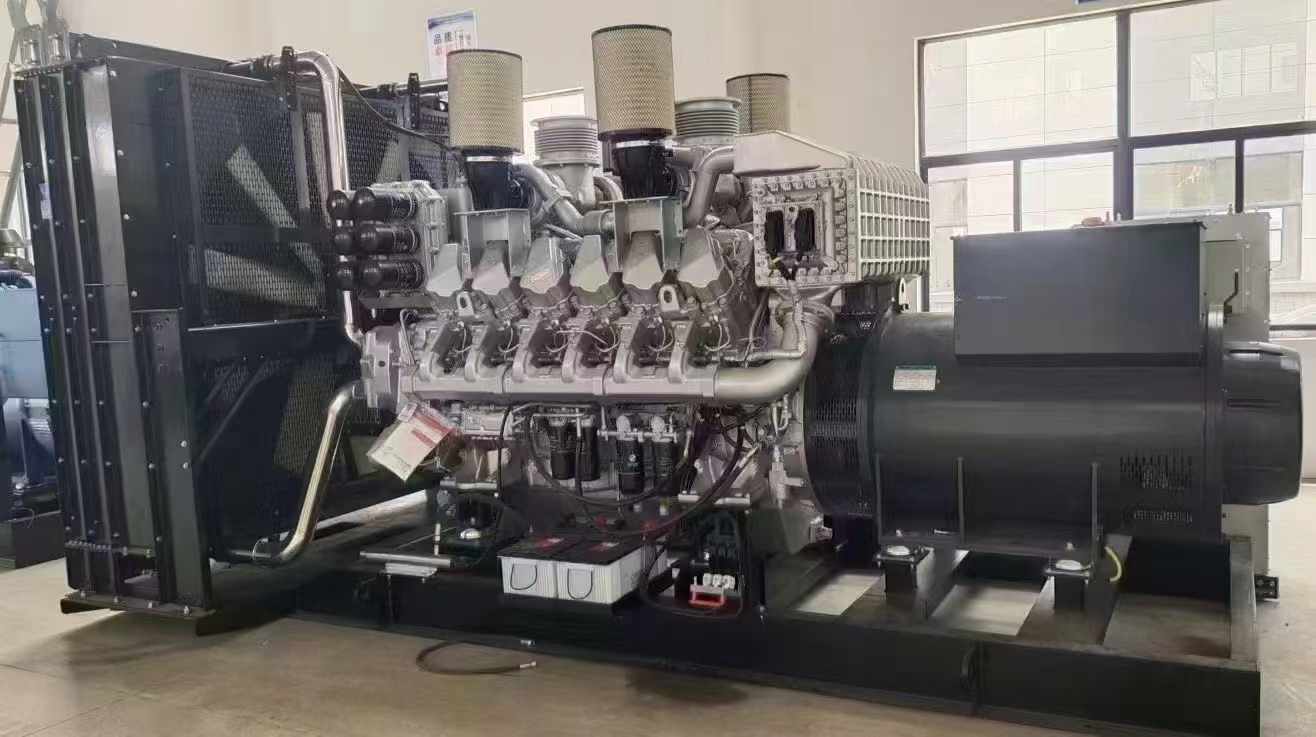 蓝山发电机空气开关的额定电流是怎么确定的？