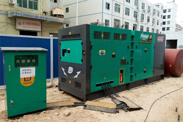 蓝山为什么夏季要重点检查发电机组的燃油系统密封性？