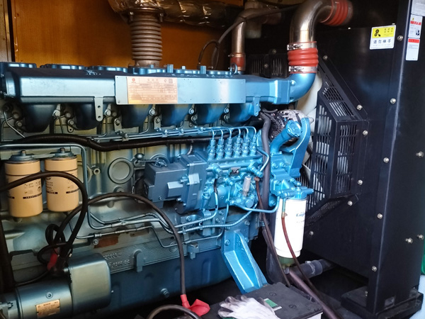 蓝山磷酸铁锂蓄电池的使用寿命与哪些因素有关？