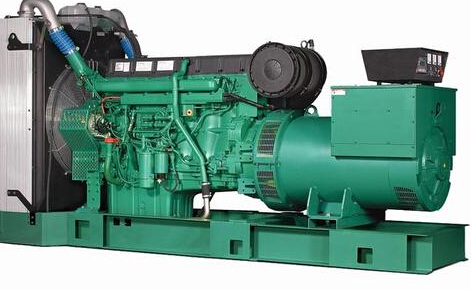 蓝山发电机除垢后需要用清水冲洗水冷式机油散热器几次？
